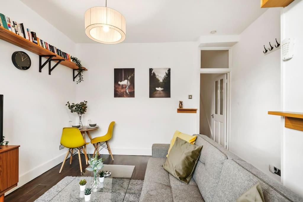 2 Bed Garden Flat Leyton Village Londra Dış mekan fotoğraf