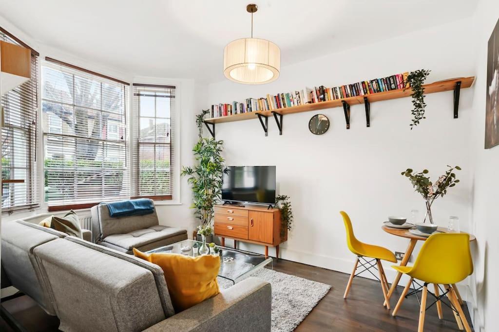 2 Bed Garden Flat Leyton Village Londra Dış mekan fotoğraf